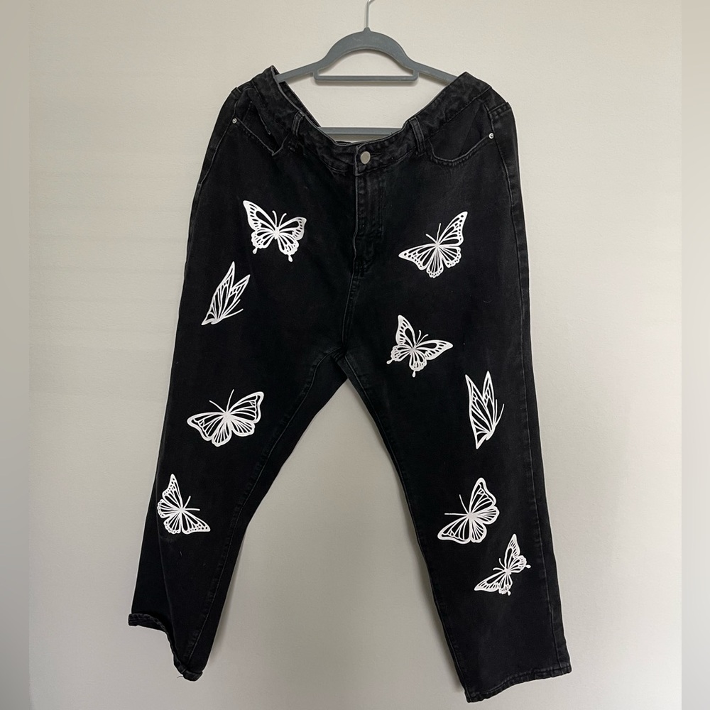 Butterfly Print Mom Jeans